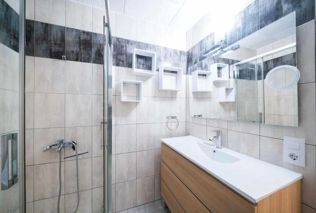 Spacieux Appartement Puig-Rom 114, Roses - Wehostyou Apartment